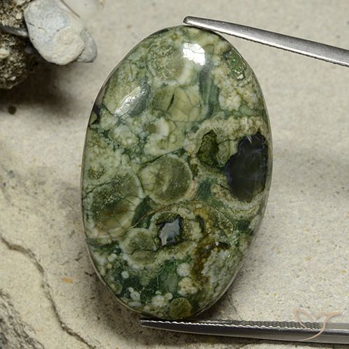29.11ct 자연스러운 다색 벽옥, 타원형, 불투명체