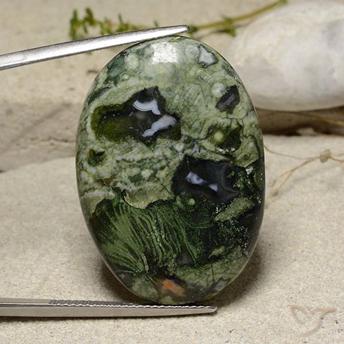 32.16ct 자연스러운 다색 벽옥, 타원형, 불투명체