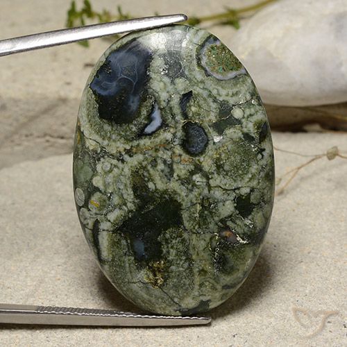 30.02ct 자연스러운 다색 벽옥, 타원형, 불투명체
