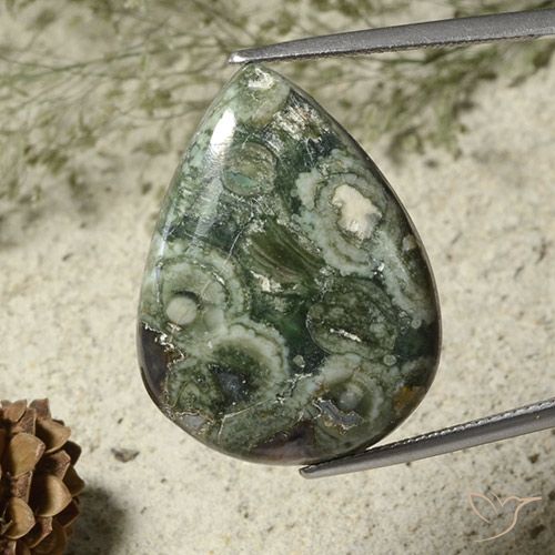 19.92ct 자연스러운 다색 벽옥, 배 모양, 불투명체