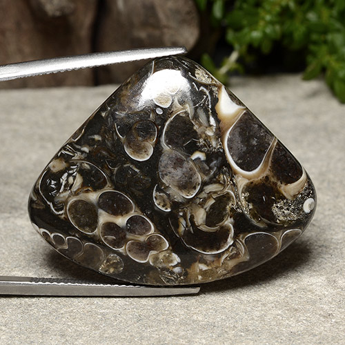 36.58캐럿 천연 멀티컬러 재스퍼, 배 모양, 34.3×27.4 mm, 불투명체
