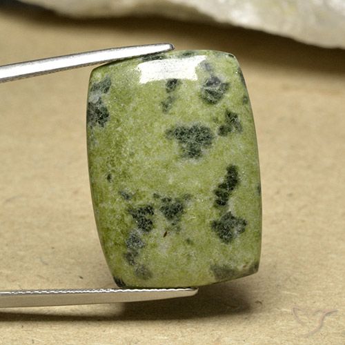 25.51캐럿 천연 멀티컬러 재스퍼, 쿠션 컷, 25.5×18.4 mm, 불투명체
