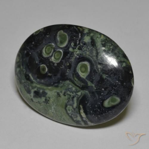 36.38ct 자연스러운 다색 벽옥, 타원형, 불투명체