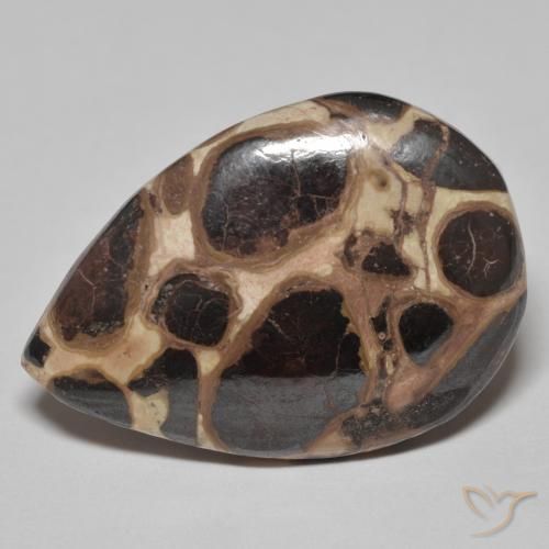 18.58ct 자연스러운 다색 벽옥, 배 모양, 불투명체