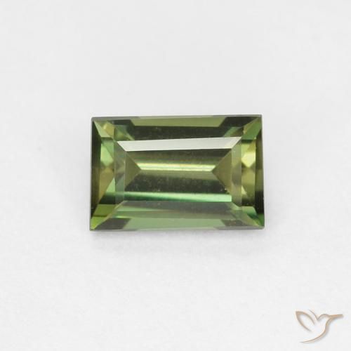 0.34ct 자연스러운 따뜻한 녹색 코너루파인, 바게트, VVS