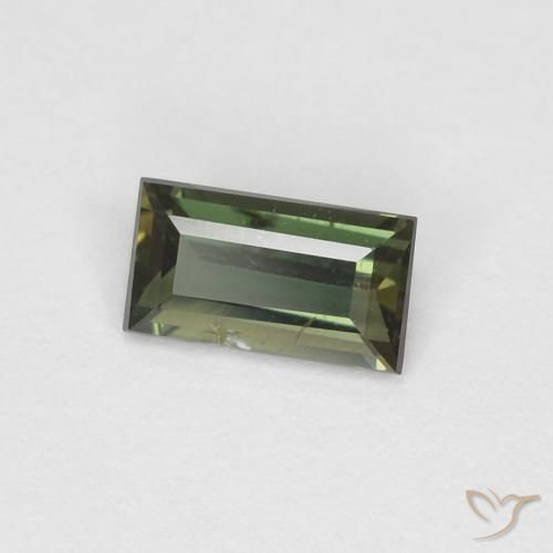0.27ct 자연스러운 어스 그린 코너루파인, 바게트, VS