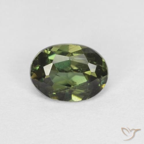 0.42ct 자연스러운 갈색을 띤 녹색 코너루파인, 타원형, VS