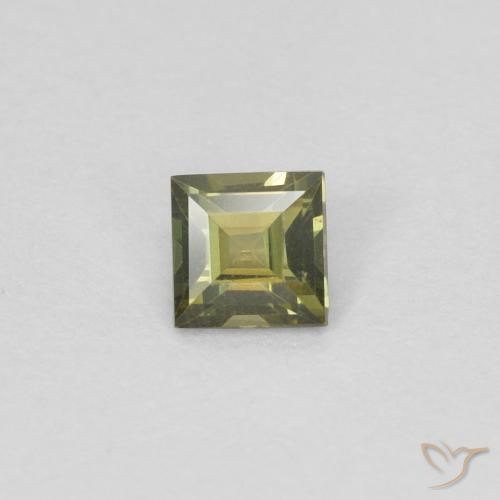 0.18ct 자연스러운 딥그린 코너루파인, 정사각형, VVS