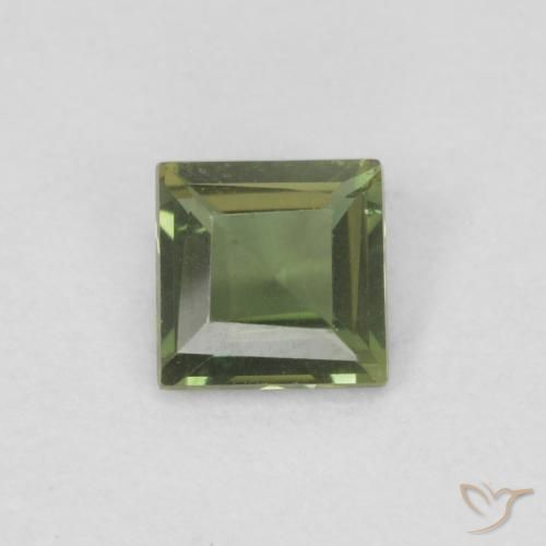 0.23ct 자연스러운 딥 어스 그린 코너루파인, 정사각형, VVS-VS
