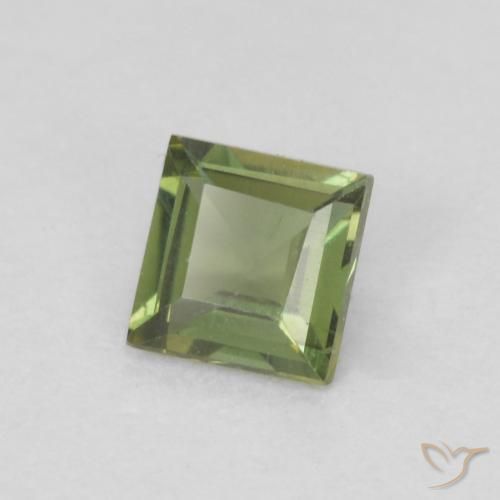 0.26캐럿 천연 Medium Dark-Green 코너루파인, 정사각형, VVS-VS