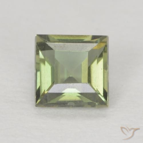 0.20ct 자연스러운 따뜻한 포레스트 그린 코너루파인, 정사각형, VVS