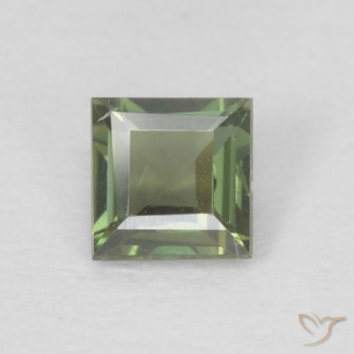 0.21ct 자연스러운 따뜻한 녹색 코너루파인, 정사각형, VS