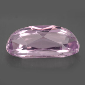 9.00캐럿 천연 핑크 쿤자이트, 타원형 컷, 17.1×8.8 mm, VVS-VS