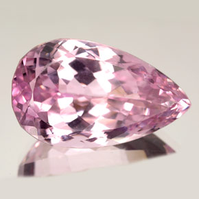 27.82캐럿 천연 핑크 쿤자이트, 배 모양, 23.9×14.2 mm, VS