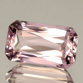 1.94캐럿 천연 핑크 쿤자이트, 에메랄드 컷, 9.3×5.5 mm, VVS