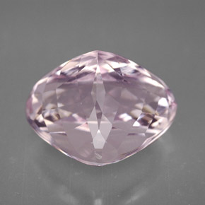 10.60캐럿 천연 핑크 쿤자이트, 배 모양, 14.6×11.8 mm, VVS