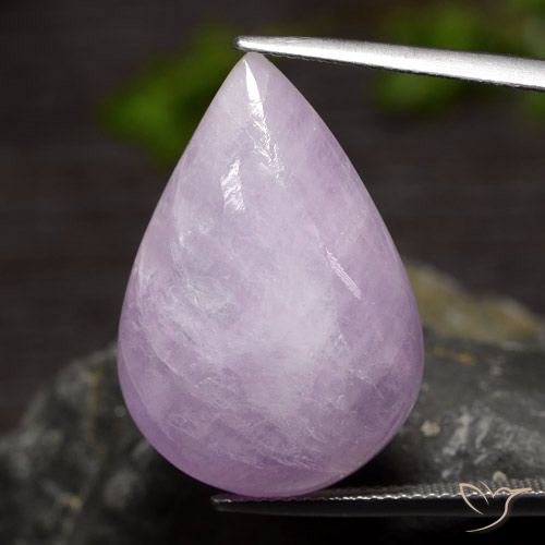 31.08캐럿 천연 연한 적자색 쿤자이트, 배 모양, 26.5×18.5 mm, 투명한