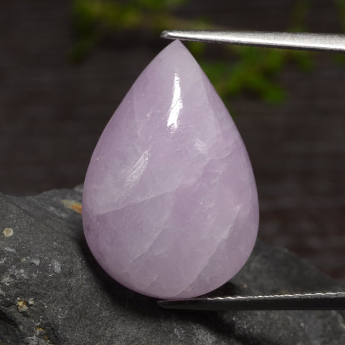 18.18캐럿 천연 매우 연한 바이올렛 쿤자이트, 배 모양, 21×14.5 mm, 투명한