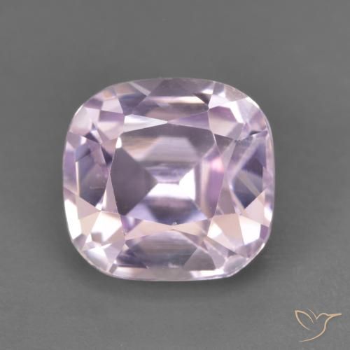 3.45ct 자연스러운 라이트 핑크 쿤자이트, 방석, VVS