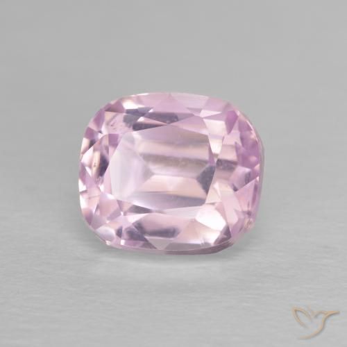 3.68ct 자연스러운 매우 밝은 분홍색 쿤자이트, 방석, VVS-VS