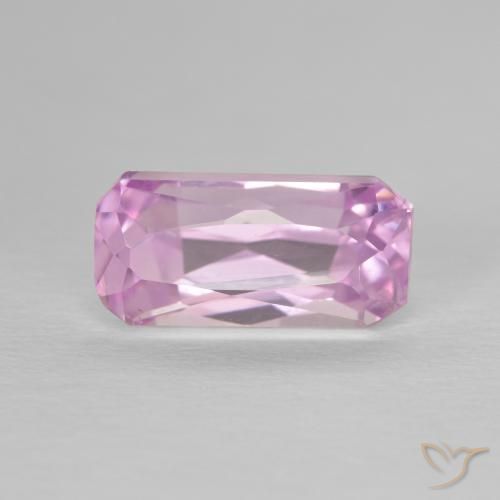 3.53ct 자연스러운 매우 밝은 분홍색 쿤자이트, 에메랄드 컷, VVS-VS