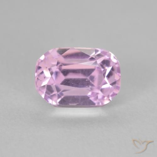 3.04ct 자연스러운 체리 핑크 톤 쿤자이트, 타원형, VVS