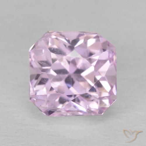 2.46ct 자연스러운 체리 핑크 톤 쿤자이트, 에메랄드 컷, VS