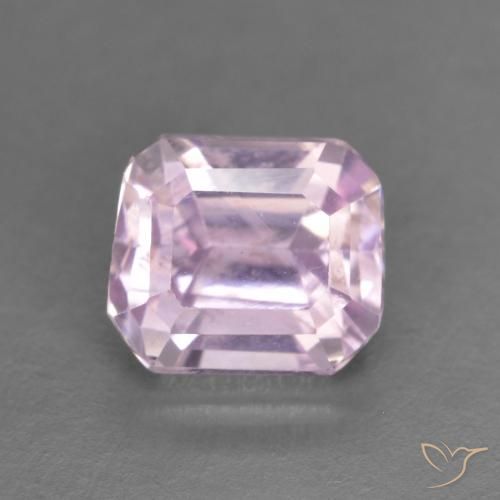 1.63ct 자연스러운 Medium Light-Pink 쿤자이트, 에메랄드 컷, VVS-VS