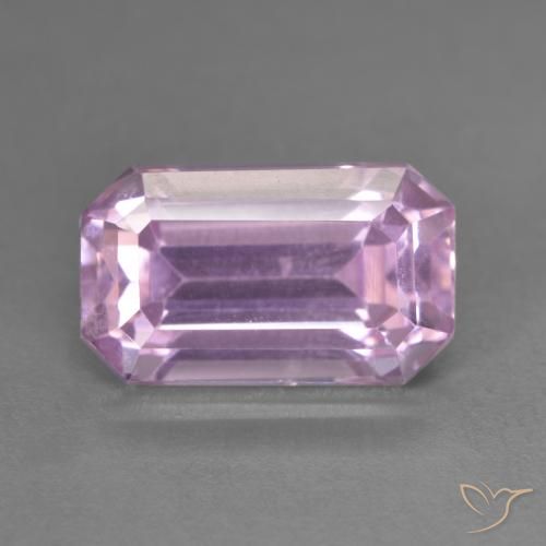 6.54ct 자연스러운 미디엄 핑크 쿤자이트, 에메랄드 컷, VS