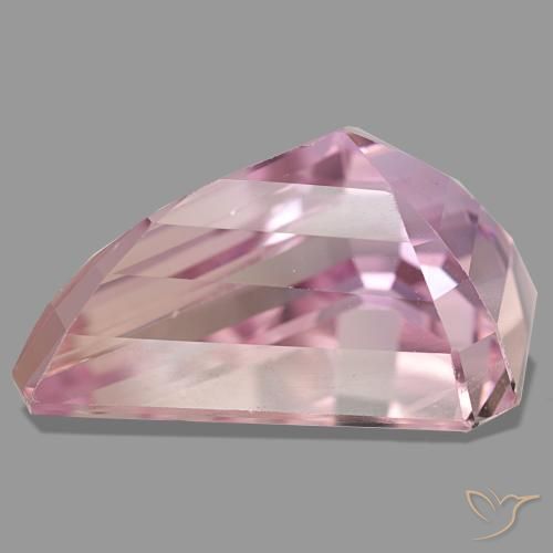 31.04캐럿 천연 핫핑크 쿤자이트, 멋진 모양, 25.4×17.8 mm, VS