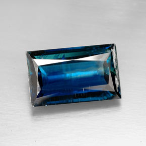6.98캐럿 천연 딥 블루 카이아나이트, 바게트, 14.2×8.8 mm, VS-SI