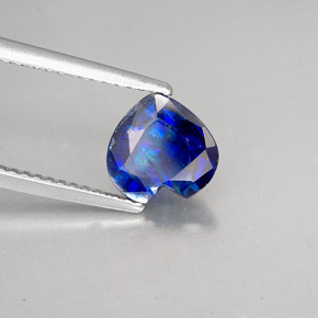 1.71캐럿 천연 블루 카이아나이트, 하트 모양, 7.9×7.7 mm, VS