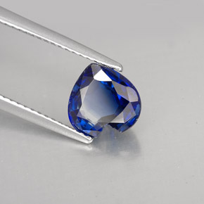 2.40캐럿 천연 블루 카이아나이트, 하트 모양, 8×7.9 mm, VS