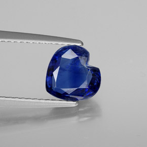 1.84캐럿 천연 블루 카이아나이트, 하트 모양, 7.9×7.7 mm, SI