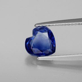 1.84캐럿 천연 블루 카이아나이트, 하트 모양, 7.9×7.7 mm, SI