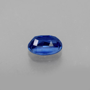 0.69캐럿 천연 블루 카이아나이트, 타원형 컷, 6.1×4.2 mm, VS-SI