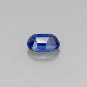 0.71캐럿 천연 딥 블루 카이아나이트, 타원형 컷, 6.2×4.2 mm, VS-SI