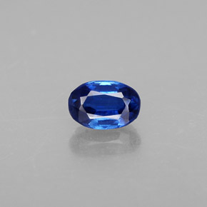 0.68캐럿 천연 딥 블루 카이아나이트, 타원형 컷, 6.2×4.2 mm, VS-SI