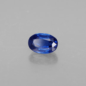 0.68캐럿 천연 딥 블루 카이아나이트, 타원형 컷, 6.2×4.2 mm, VS-SI