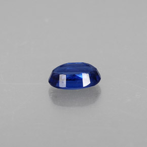 0.68캐럿 천연 딥 블루 카이아나이트, 타원형 컷, 6.2×4.2 mm, VS-SI