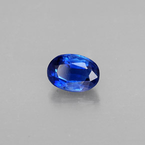0.71캐럿 천연 딥 블루 카이아나이트, 타원형 컷, 6.1×4.3 mm, VS