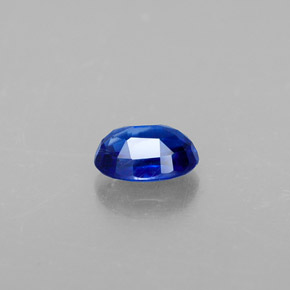 0.71캐럿 천연 딥 블루 카이아나이트, 타원형 컷, 6.1×4.3 mm, VS