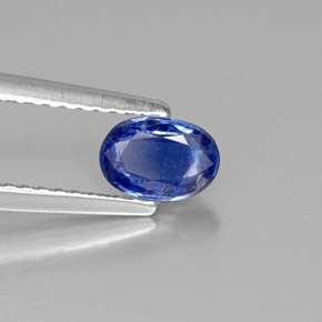 0.61캐럿 천연 딥 블루 카이아나이트, 타원형 컷, 6.2×4.3 mm, SI