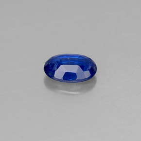 0.61캐럿 천연 딥 블루 카이아나이트, 타원형 컷, 6.2×4.3 mm, SI