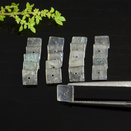 8.86캐럿 천연 다색 조회 장석 보석, 정사각형, 투명한