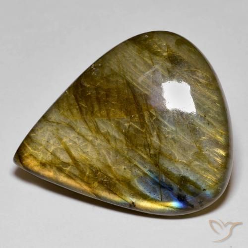 50.39ct 자연스러운 다색 조회 장석, 배 모양, 불투명체