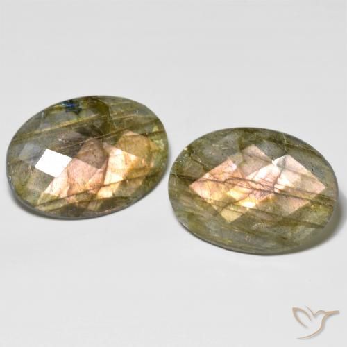 31.65캐럿 타원형 체커보드 래브라도라이트, 마다가스카르산 25.3 x 18.2mm, Photo A