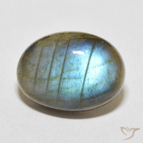 13.36ct 자연스러운 다색 조회 장석, 타원형, 투명한