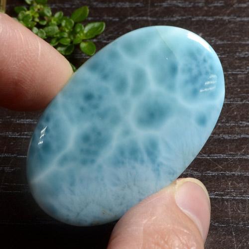 51.45캐럿 천연 라이트 블루 라리마, 타원형 컷, 39.4×24.8 mm, 불투명체