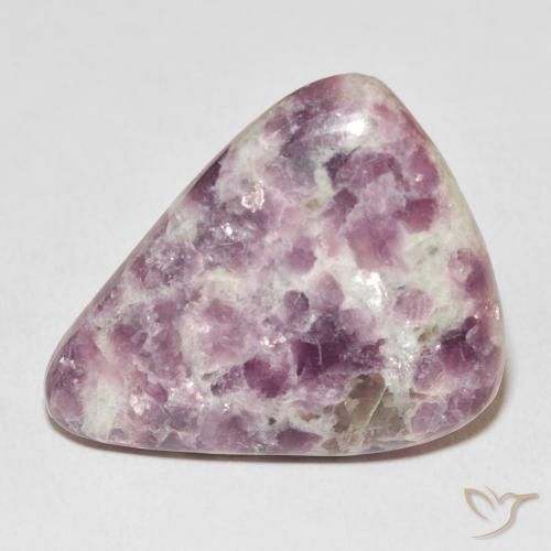 33.84캐럿 천연 멀티컬러 레피돌라이트, 배 모양, 31.9×25.9 mm, 불투명체